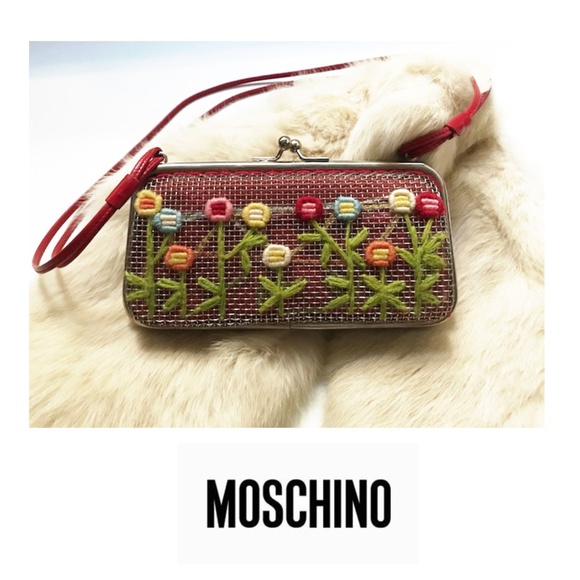 Moschino Handbags - ❤️ MOSCHINO - Classic Small Hangbag
